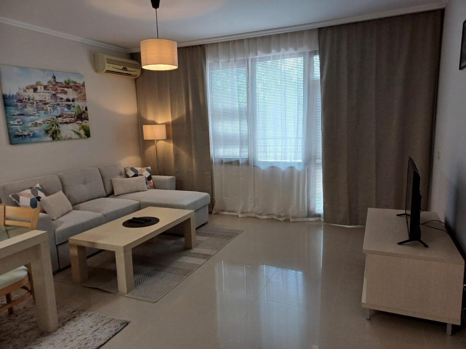 Lighthouse 1Bedroom Gec Apartment 203 Балчик Екстериор снимка