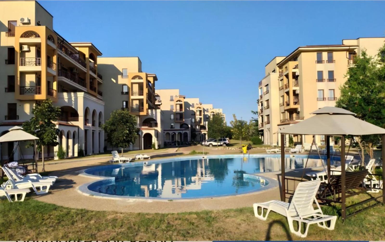 Lighthouse 1Bedroom Gec Apartment 203 Балчик Екстериор снимка